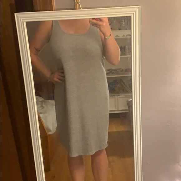 Long grey dress - Picture 2 of 3